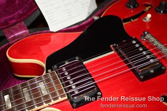 1975 Gibson es-335